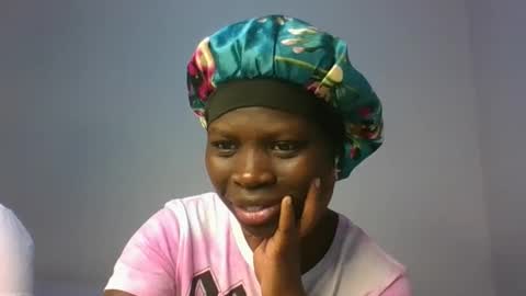 sassytannia online show from March 4, 10:34 am