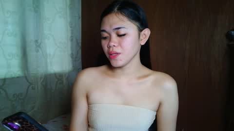 saszzyyumiie online show from February 11, 3:32 am