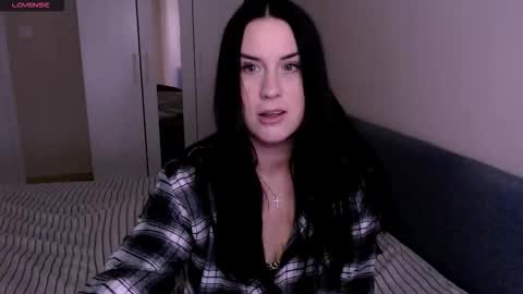 satisfaction__ online show from January 9, 8:20 am