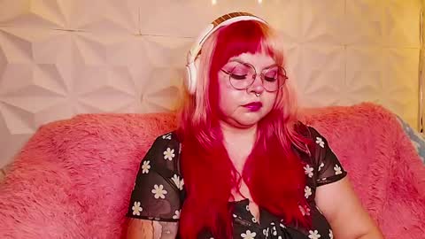 Gina George online show from July 3, 12:15 am