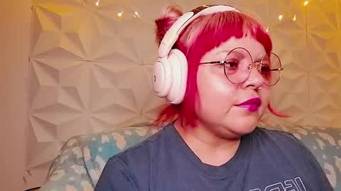 Gina George online show from June 20, 3:02 am