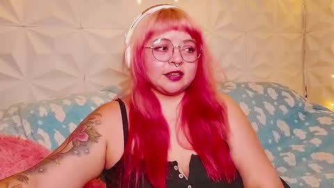 Gina George online show from June 24, 1:12 am