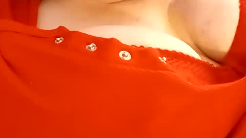 SnowBunny online show from February 13, 5:58 am