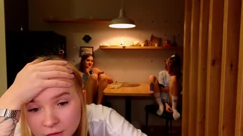 LUNA and ANNA    online show from February 12, 5:16 pm