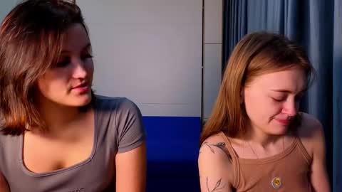 LUNA and ANNA    online show from September 29, 5:23 pm