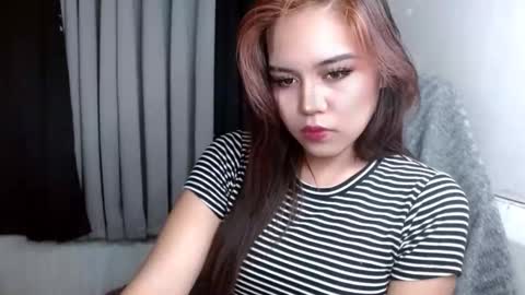 sava_nnah1 online show from May 6, 7:53 pm
