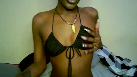 savagetonguee online show from May 4, 12:22 pm