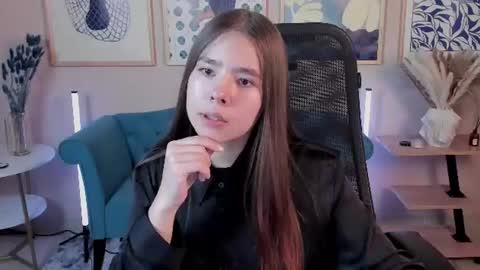 Saya online show from July 11, 10:51 am