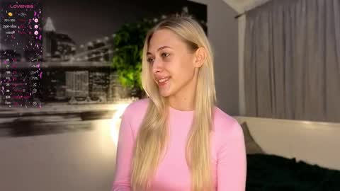 Hello guys our name is Emily Nicole Alice. We are very funny and love to spend time well online show from September 25, 6:48 pm