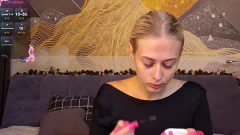 Hello guys our name is Emily Nicole Alice. We are very funny and love to spend time well online show from September 10, 5:36 pm