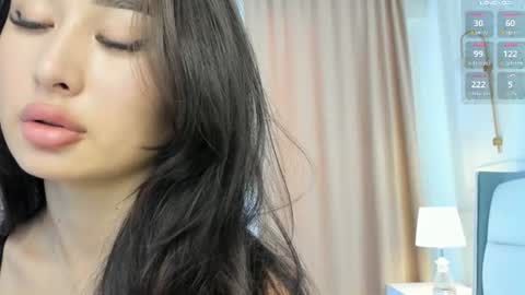 SayokoMia online show from August 6, 9:40 am