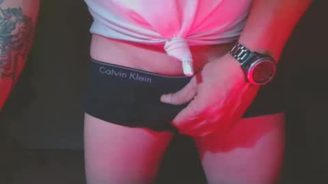 sbutter online show from December 8, 4:07 pm