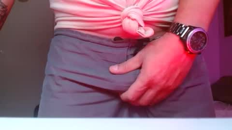 sbutter online show from November 25, 9:13 pm