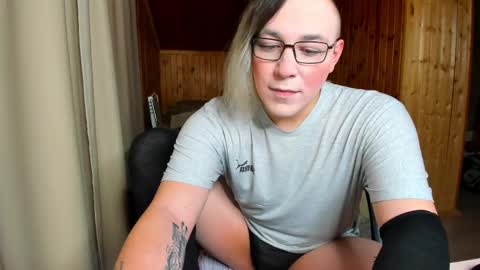 scandark online show from March 3, 11:44 am