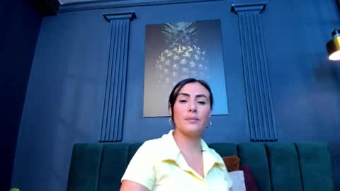 Scarlet Edwars online show from February 20, 4:09 pm