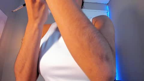 scarlet_vixen_ online show from March 30, 1:11 pm