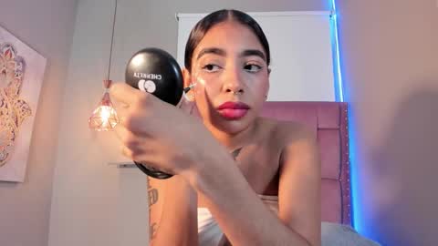 scarlet_vixen_ online show from March 19, 12:54 pm