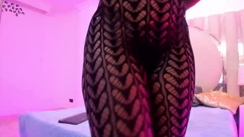 Scarlet Blade online show from December 2, 2:04 pm