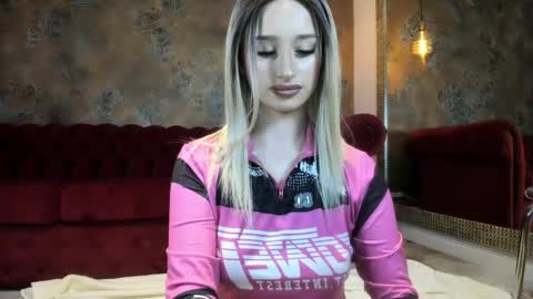 Amira online show from June 3, 5:43 am