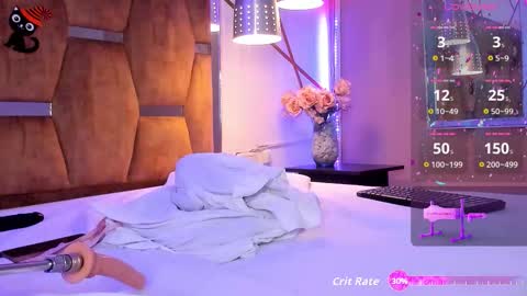 scarlethill_ online show from October 10, 4:35 pm