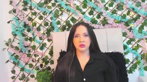 scarlet  online show from February 4, 11:25 am