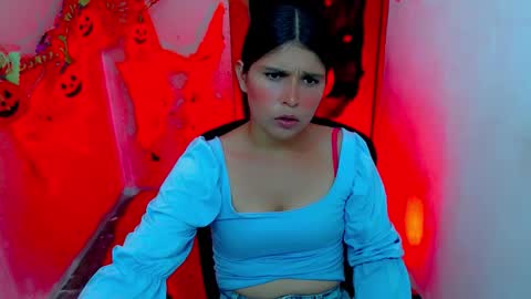 scarlet online show from October 31, 6:41 pm