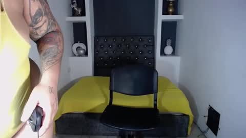 scarlett online show from February 4, 1:59 pm