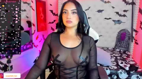 Snapshot of scarlett_luv chatting on November 1, 4:33 am Kim online show from November 1, 4:33 am