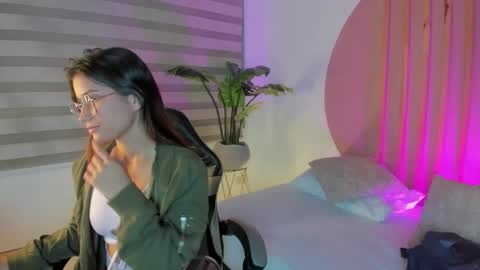 S C A  R L E T online show from January 12, 12:23 pm