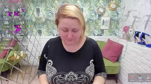 Snapshot of scarlettsoft chatting on March 1, 12:12 pm Scarlett online show from March 1, 12:12 pm