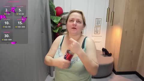 Scarlett online show from November 11, 5:42 am