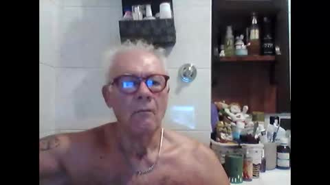 Snapshot of schizzodoro chatting on September 20, 4:04 am schizzodoro online show from September 20, 4:04 am