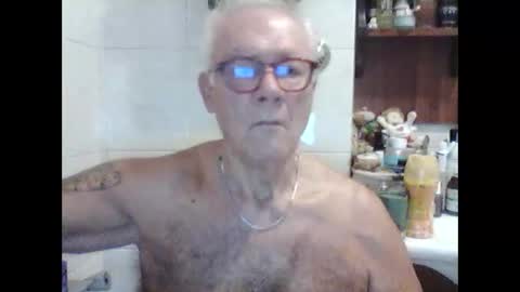 Snapshot of schizzodoro chatting on September 24, 3:35 am schizzodoro online show from September 24, 3:35 am