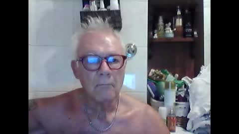 Snapshot of schizzodoro chatting on September 15, 4:14 am schizzodoro online show from September 15, 4:14 am