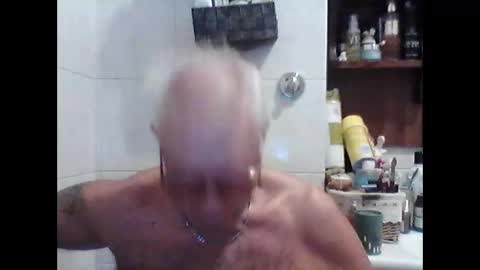 Snapshot of schizzodoro chatting on September 29, 4:44 am schizzodoro online show from September 29, 4:44 am