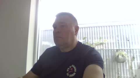 Scoobs online show from November 3, 4:13 am