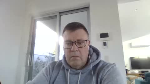 Scoobs online show from June 9, 6:13 am