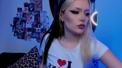 Goddess online show from December 21, 5:52 pm