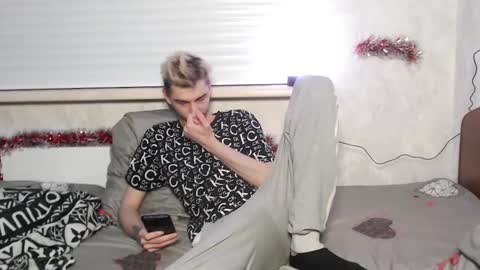 Snapshot of scorpion_250 chatting on January 5, 6:13 pm Scorpion 250 online show from January 5, 6:13 pm