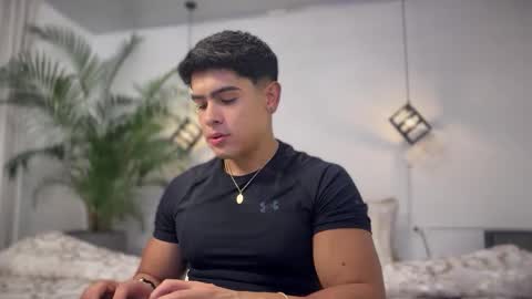 Andrew Flintt online show from September 25, 3:35 am