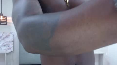 Snapshot of scottdamar chatting on October 15, 7:15 pm Damar online show from October 15, 7:15 pm