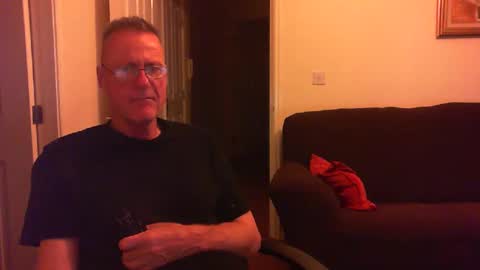 seakrait online show from December 1, 6:21 pm