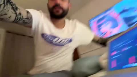 Sean pablo Sanz online show from June 22, 1:11 am
