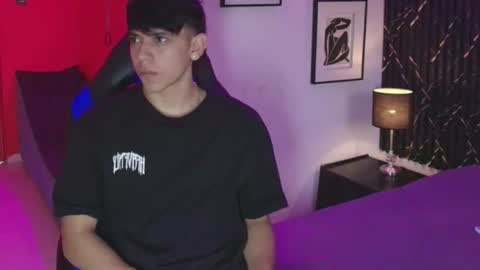 sebas_pretty7 online show from July 14, 12:32 pm