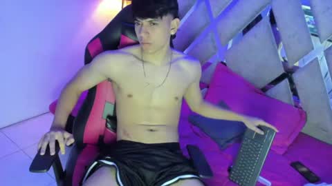 sebas_pretty7 online show from July 12, 1:36 pm