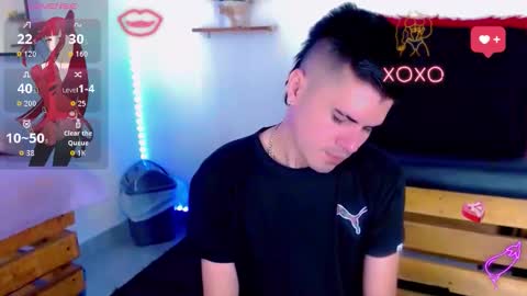 Sebastian online show from December 20, 6:37 pm