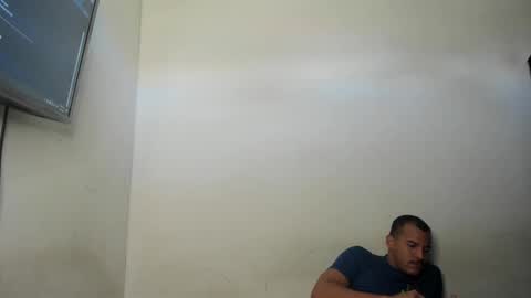 Snapshot of sebastianp13 chatting on January 5, 3:45 pm sebatian palacios online show from January 5, 3:45 pm