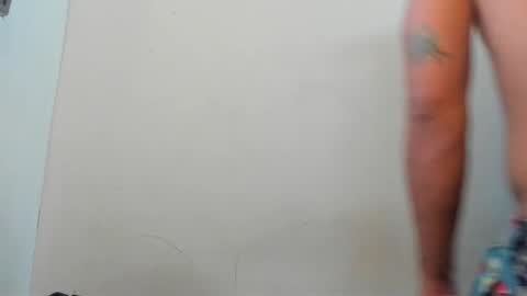 Snapshot of sebastianp13 chatting on December 4, 7:33 am sebatian palacios online show from December 4, 7:33 am