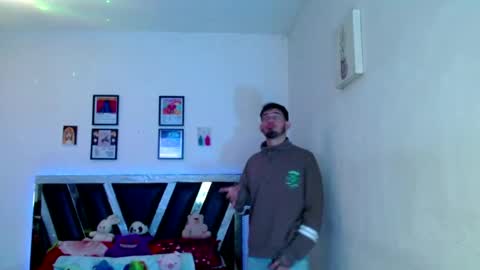 Sebas online show from May 26, 11:11 pm