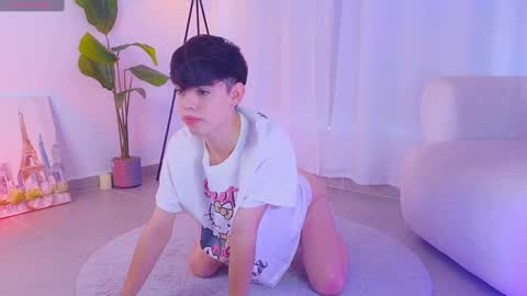 sebby online show from September 25, 7:32 pm